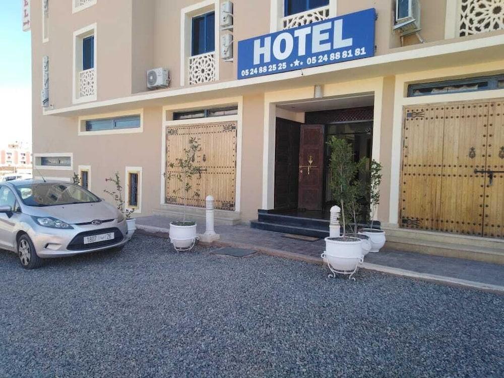 Rose Valley Hotel Ouarzazate Exteriör bild